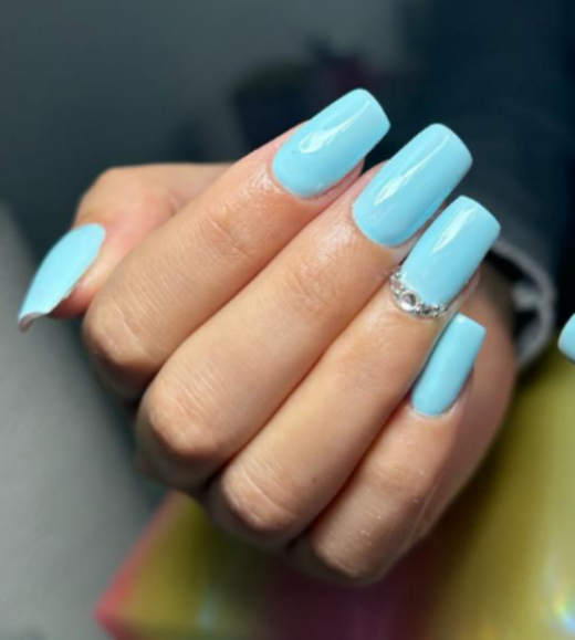 Esmaltado celeste brillante